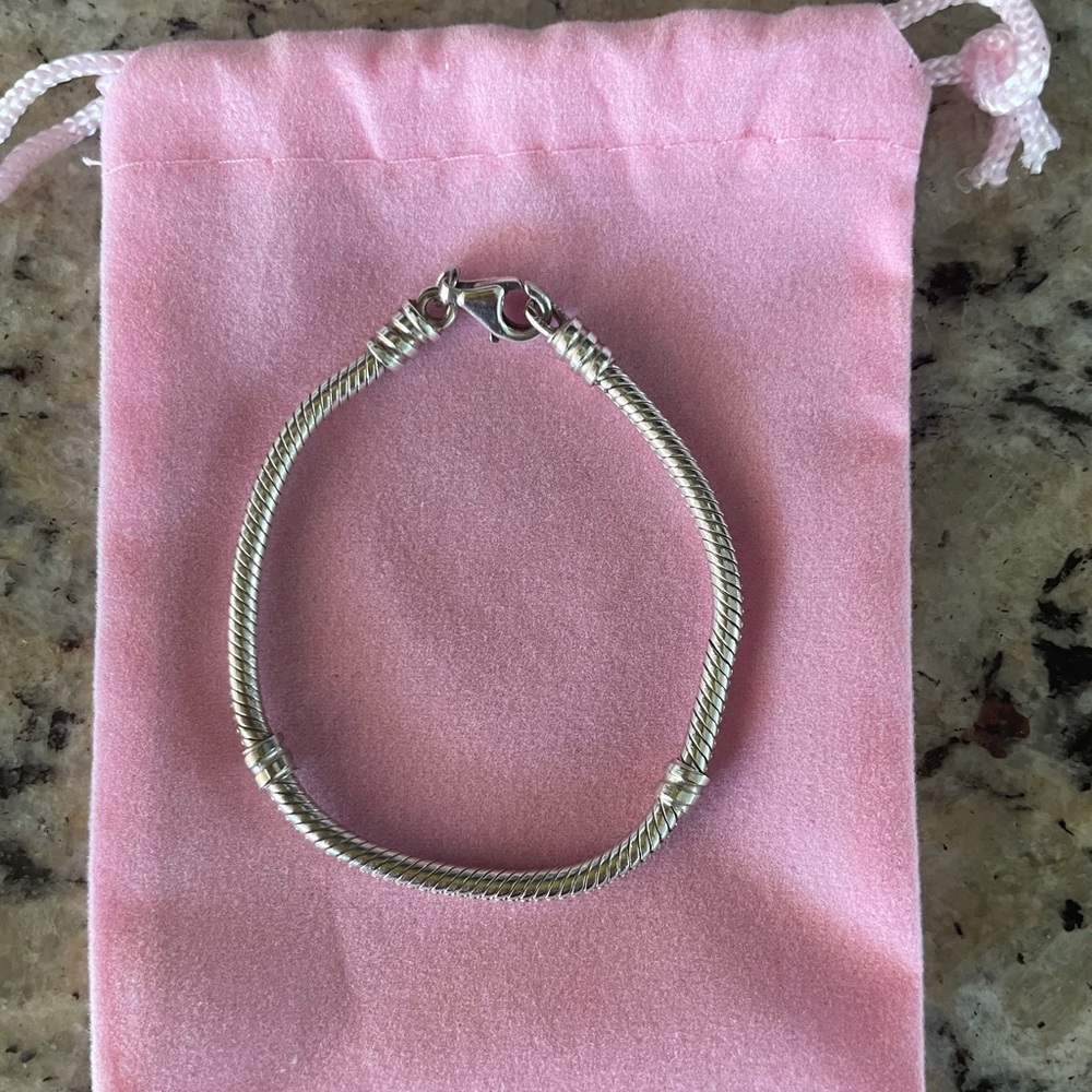 Pandora for girl ,original,very pretty